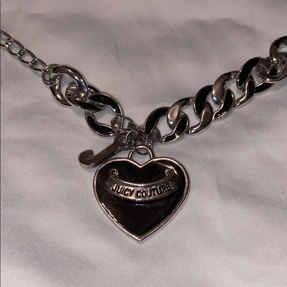 Juicy couture necklace